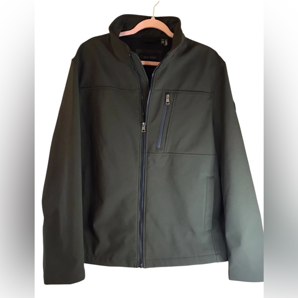 Calvin Klein Men’s Jacket XL Green‎ Softshell Water Resistant 4-Way Stretch NWOT